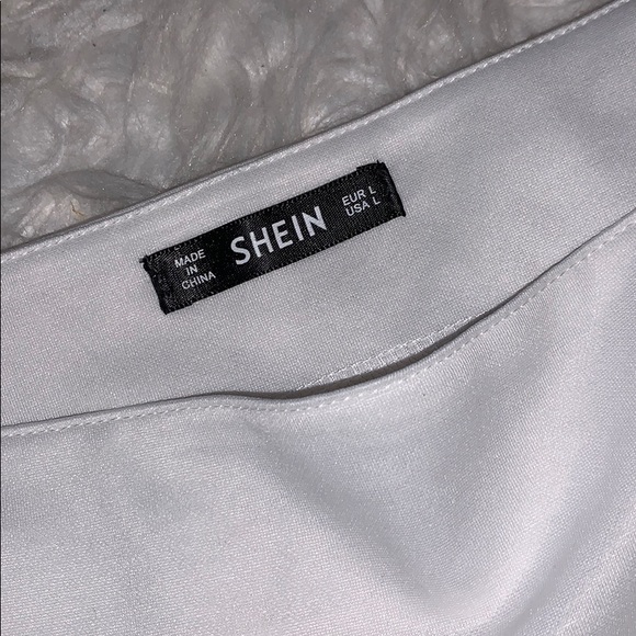 White Blouse Square Neckline Crop Top - Picture 2 of 3